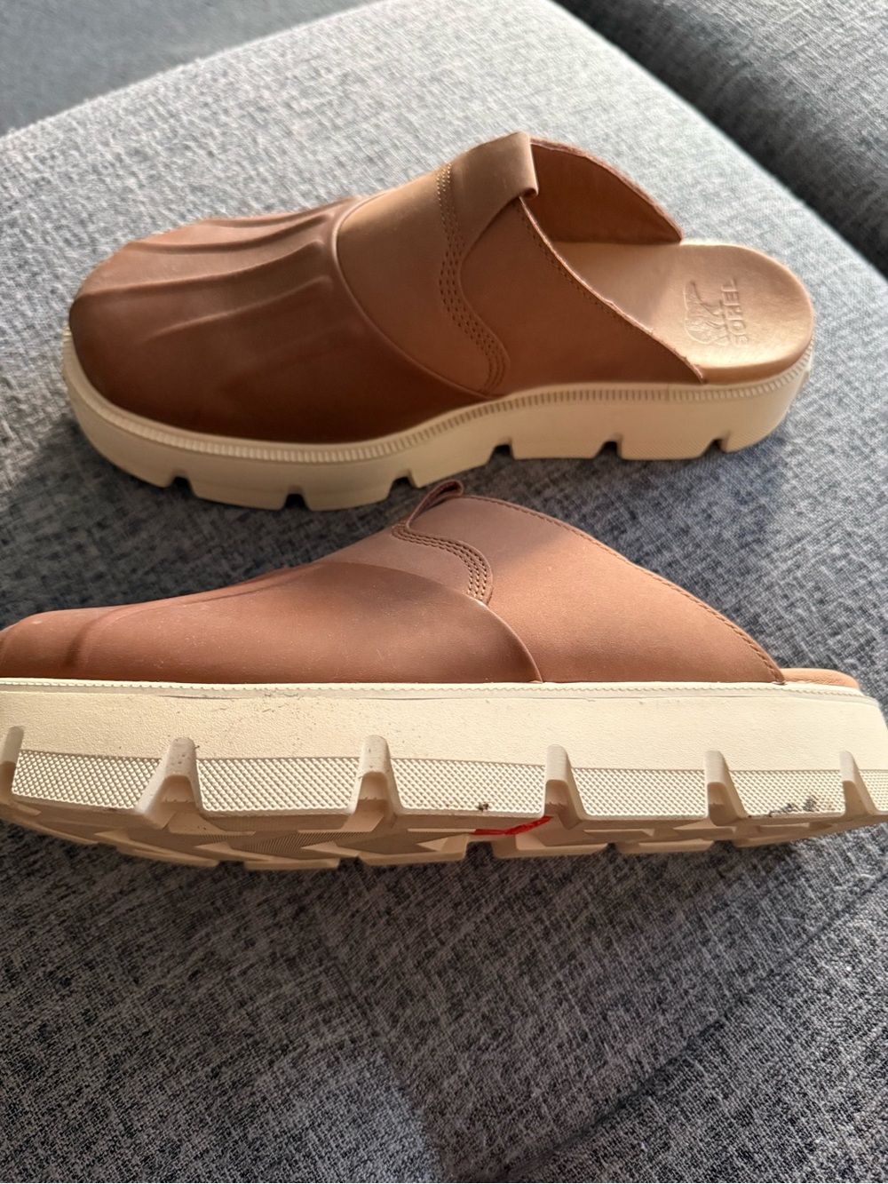 Sorel Women's Tan Brown Slip-On Clog Mules